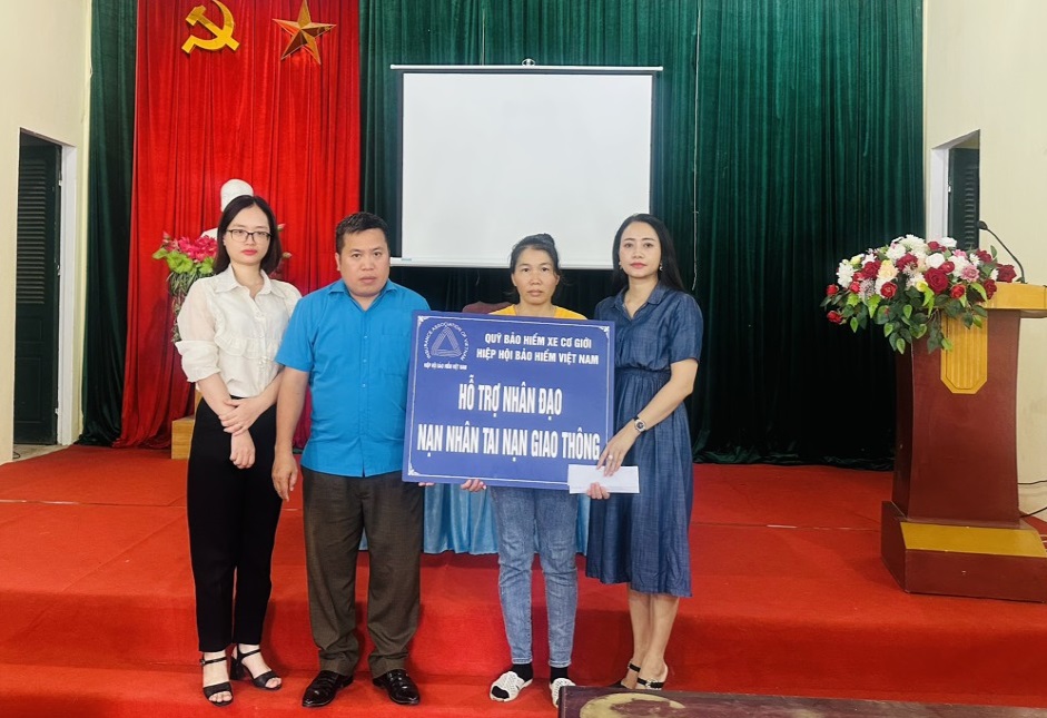 Quỹ bảo hiểm xe cơ giới chi hỗ trợ nhân đạo cho nạn nhân tử vong do tai nạn giao thông tại Tuyên Quang